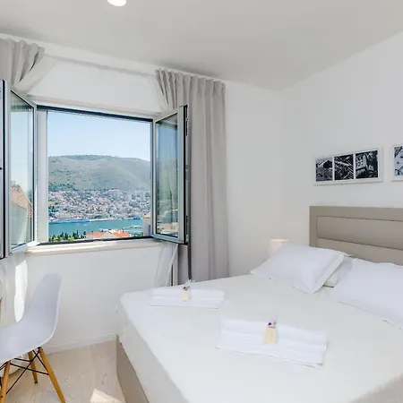 Modern Luxury With Swimming Pool - Bayside View Apartman Dubrovnik